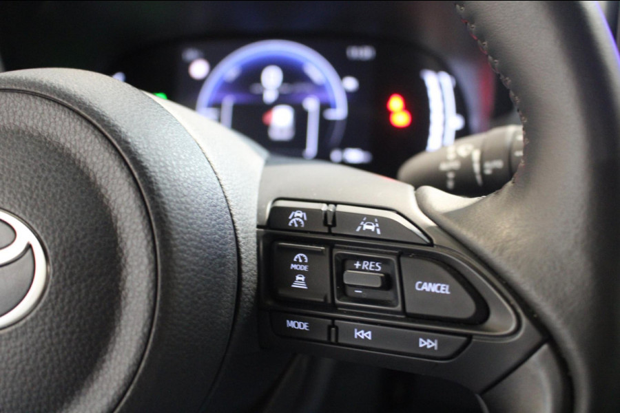 Toyota Yaris Cross 1.5 Hybrid 115 First Edition Camera|pdc|Carplay Nieuw staat Toyota Yaris Cross 1.5 Hybrid 115 First Edition Camera|pdc|Carplay Nieuw staat