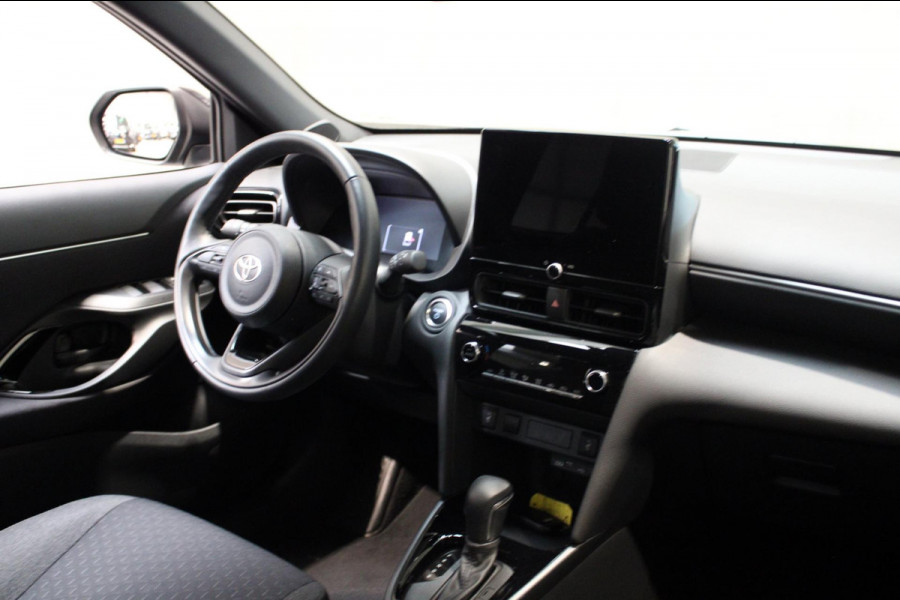 Toyota Yaris Cross 1.5 Hybrid 115 First Edition Camera|pdc|Carplay Nieuw staat Toyota Yaris Cross 1.5 Hybrid 115 First Edition Camera|pdc|Carplay Nieuw staat