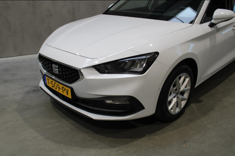 Seat Leon Sportstourer 1.0 eTSI Style Business Intense Camera|carplay|navigatie BTW auto Seat Leon Sportstourer 1.0 eTSI Style Business Intense Camera|carplay|navigatie BTW auto