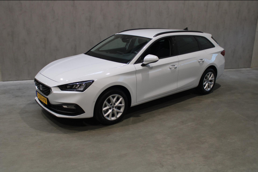Seat Leon Sportstourer 1.0 eTSI Style Business Intense Camera|carplay|navigatie BTW auto Seat Leon Sportstourer 1.0 eTSI Style Business Intense Camera|carplay|navigatie BTW auto