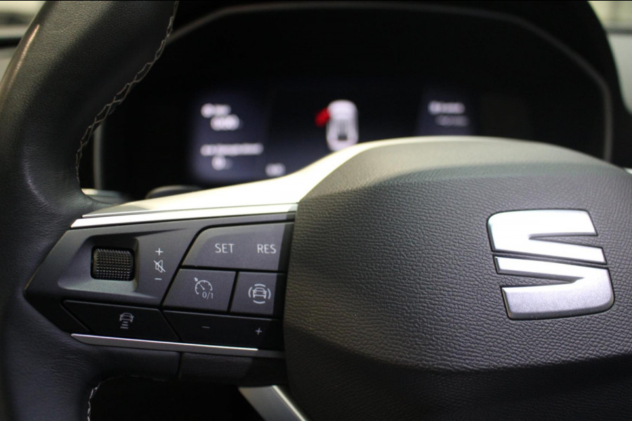 Seat Leon Sportstourer 1.0 eTSI Style Business Intense Camera|carplay|navigatie BTW auto Seat Leon Sportstourer 1.0 eTSI Style Business Intense Camera|carplay|navigatie BTW auto