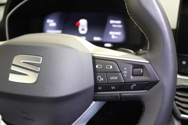 Seat Leon Sportstourer 1.0 eTSI Style Business Intense Camera|carplay|navigatie BTW auto Seat Leon Sportstourer 1.0 eTSI Style Business Intense Camera|carplay|navigatie BTW auto