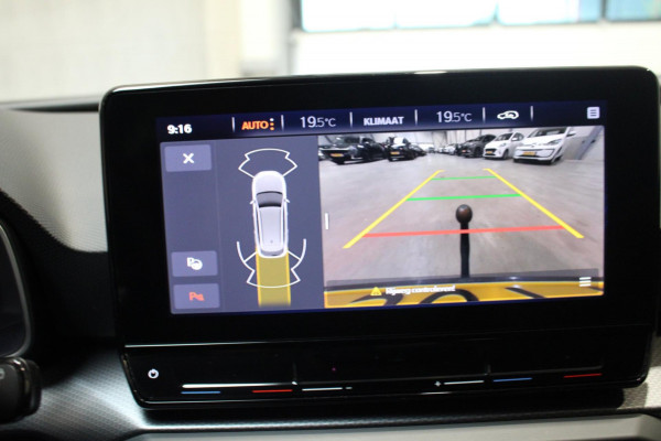 Seat Leon Sportstourer 1.0 eTSI Style Business Intense Camera|carplay|navigatie BTW auto Seat Leon Sportstourer 1.0 eTSI Style Business Intense Camera|carplay|navigatie BTW auto