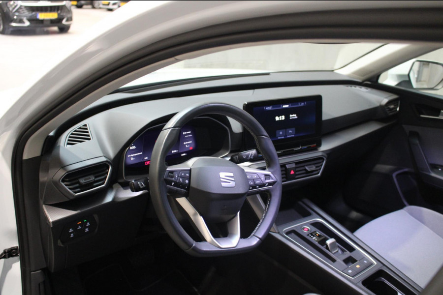 Seat Leon Sportstourer 1.0 eTSI Style Business Intense Camera|carplay|navigatie BTW auto Seat Leon Sportstourer 1.0 eTSI Style Business Intense Camera|carplay|navigatie BTW auto