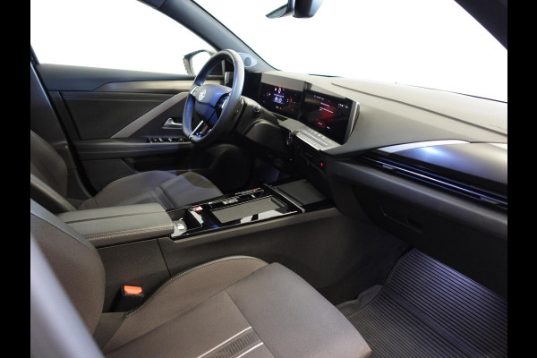 Opel Astra 1.2 GS Line Aut. Climate control Adaptive cruise control LED Stoel/Stuur Verwarming Camera Sfeer Verlichting Apple carplay/ Android auto Opel Astra 1.2 GS Line Aut. Climate control Adaptive cruise control LED Stoel/Stuur Verwarming Camera Sfeer Verlichting Apple carplay/ Android auto