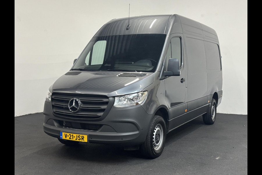 Mercedes-Benz Sprinter 315 L2H2 Automaat Airco Cruise Navigatie Trekhaak Mercedes-Benz Sprinter 315 L2H2 Automaat Airco Cruise Navigatie Trekhaak