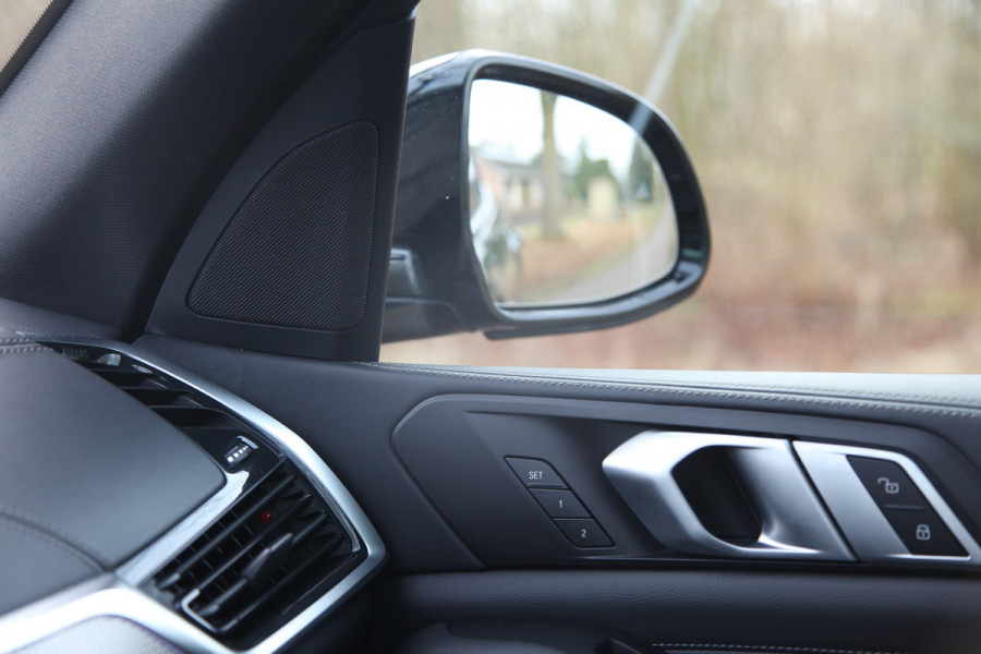 BMW X5 30d High Executive M| Pano| Trekhaak|HUD|Vol|