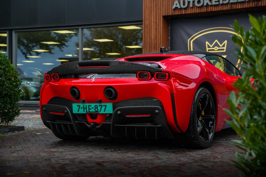 Ferrari SF90 Stradale 4.0 V8 Assetto Fiorano Fiorano Pack Carbon Fibre Daytona Racing Seats Ferrari SF90 Stradale 4.0 V8 Assetto Fiorano Fiorano Pack Carbon Fibre Daytona Racing Seats