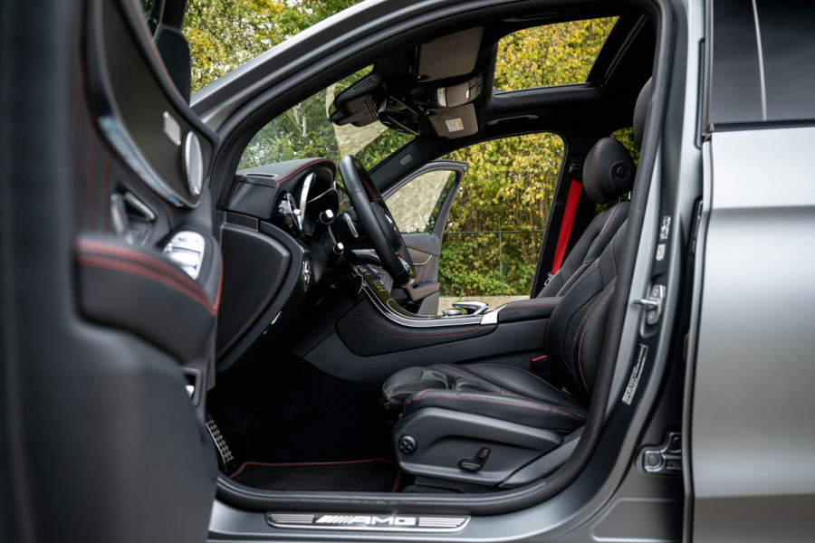 Mercedes-Benz GLC AMG 43 4MATIC Designo ACC Pano Burmester Trekhaak Mercedes-Benz GLC AMG 43 4MATIC Designo ACC Pano Burmester Trekhaak