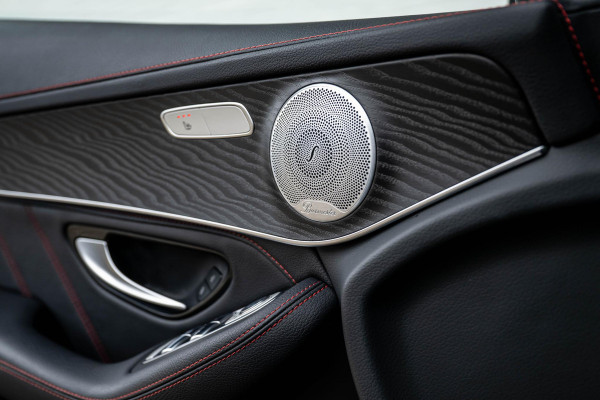 Mercedes-Benz GLC AMG 43 4MATIC Designo ACC Pano Burmester Trekhaak Mercedes-Benz GLC AMG 43 4MATIC Designo ACC Pano Burmester Trekhaak