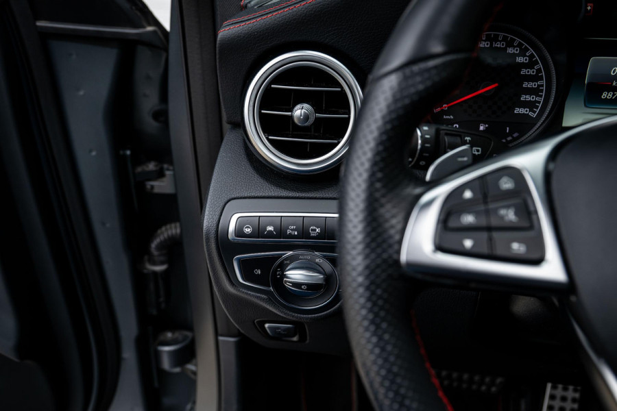 Mercedes-Benz GLC AMG 43 4MATIC Designo ACC Pano Burmester Trekhaak Mercedes-Benz GLC AMG 43 4MATIC Designo ACC Pano Burmester Trekhaak