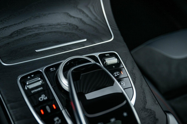 Mercedes-Benz GLC AMG 43 4MATIC Designo ACC Pano Burmester Trekhaak Mercedes-Benz GLC AMG 43 4MATIC Designo ACC Pano Burmester Trekhaak