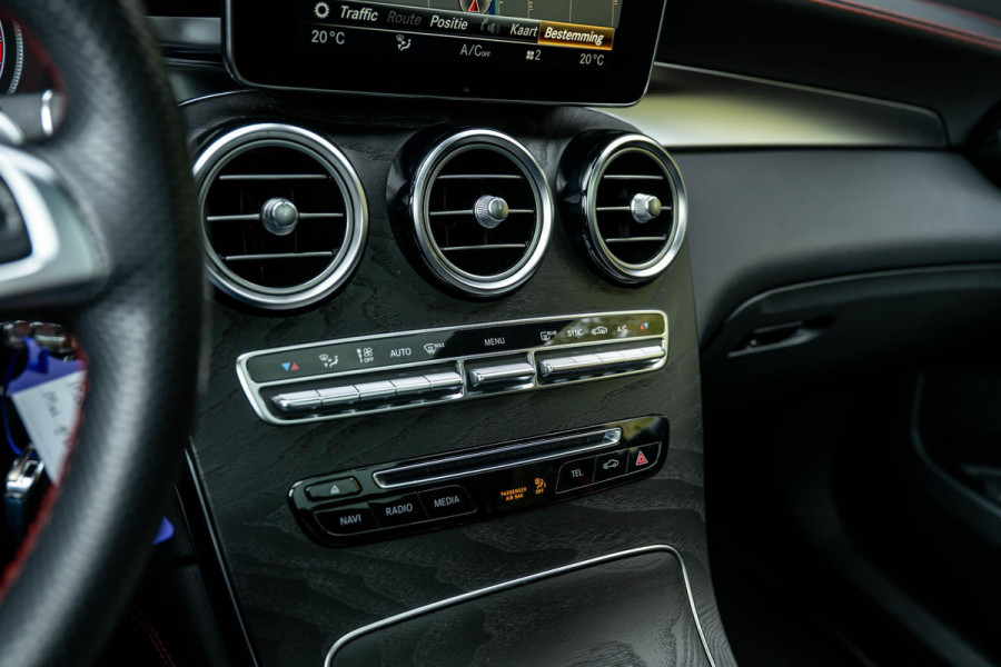Mercedes-Benz GLC AMG 43 4MATIC Designo ACC Pano Burmester Trekhaak Mercedes-Benz GLC AMG 43 4MATIC Designo ACC Pano Burmester Trekhaak