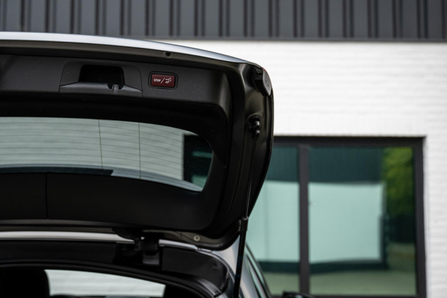 Mercedes-Benz GLC AMG 43 4MATIC Designo ACC Pano Burmester Trekhaak Mercedes-Benz GLC AMG 43 4MATIC Designo ACC Pano Burmester Trekhaak