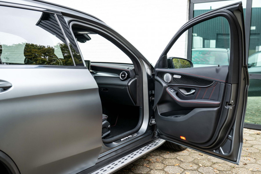 Mercedes-Benz GLC AMG 43 4MATIC Designo ACC Pano Burmester Trekhaak Mercedes-Benz GLC AMG 43 4MATIC Designo ACC Pano Burmester Trekhaak