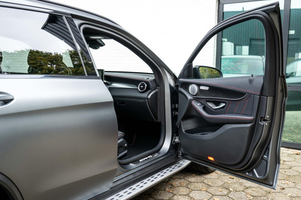 Mercedes-Benz GLC AMG 43 4MATIC Designo ACC Pano Burmester Trekhaak Mercedes-Benz GLC AMG 43 4MATIC Designo ACC Pano Burmester Trekhaak