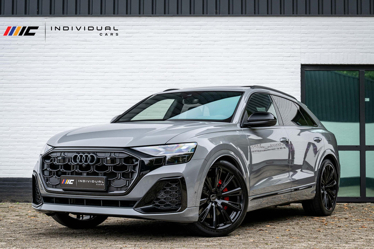 Audi Q8 60 TFSI e quattro S Competition Nightvision Nardo Audi Q8 60 TFSI e quattro S Competition Nightvision Nardo