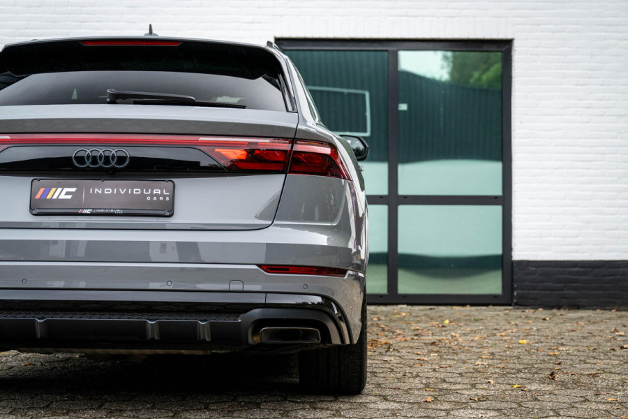 Audi Q8 60 TFSI e quattro S Competition Nightvision Nardo Audi Q8 60 TFSI e quattro S Competition Nightvision Nardo