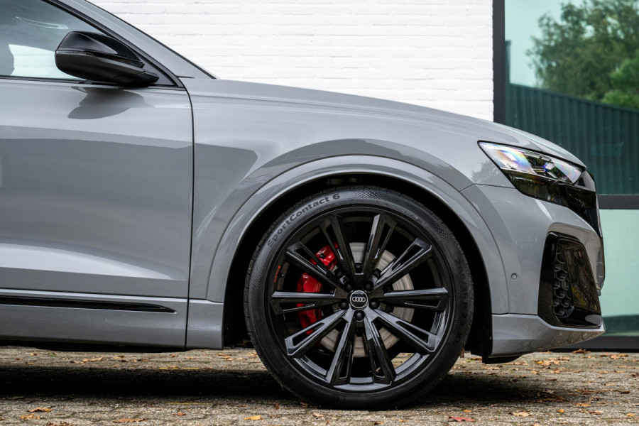 Audi Q8 60 TFSI e quattro S Competition Nightvision Nardo Audi Q8 60 TFSI e quattro S Competition Nightvision Nardo