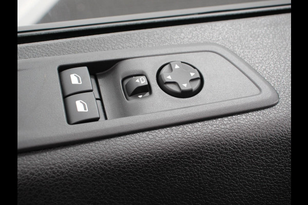 Opel Vivaro 2.0 BlueHDi 180 S&S L3 Automaat Apple Carplay /  Android Auto imperiaal Parkeersensoren  V+A Trekhaak Camera Navigatie Cruise Control LED koplampen houten afwerking laadruimte