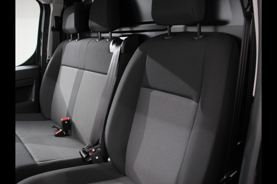 Opel Vivaro 2.0 BlueHDi 180 S&S L3 Automaat Apple Carplay /  Android Auto Parkeersensoren V+A Trekhaak Camera Navigatie Cruise Control LED koplampen houten afwerking laadruimte