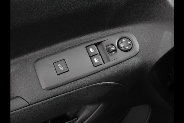 Peugeot Partner 1.5 BlueHDi 130 EAT8 S&S L1 Automaat DEMO! Navigatie Apple Carplay / Android Auto DAB trekhaak Cruise Control Airco Houten bekleding laadruimte