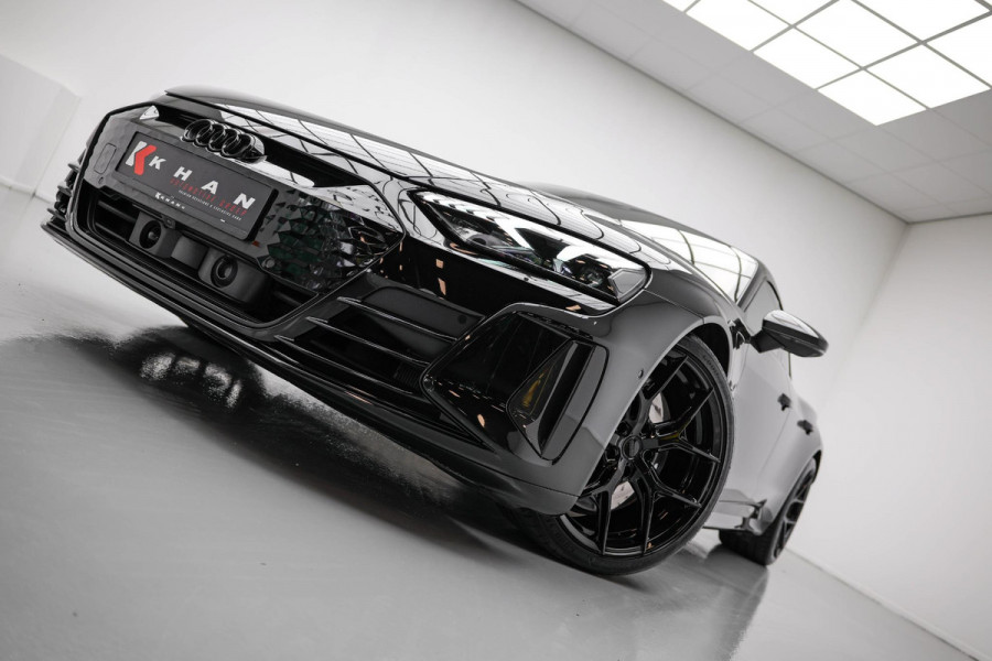 Audi e-tron GT RS 93 kWh |Full Carbon|Luchtvering|Vossen|Nightvision|HUD|B&O|Massage| Audi e-tron GT RS 93 kWh |Full Carbon|Luchtvering|Vossen|Nightvision|HUD|B&O|Massage|