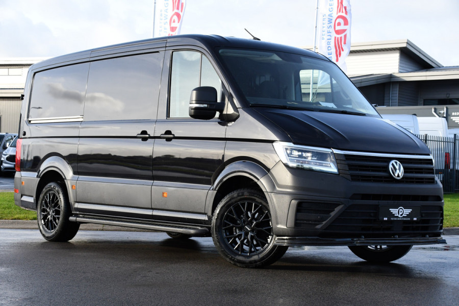 Volkswagen Crafter 35 2.0 TDI L3H2 Black Edition Camera, Carplay, Stoelverwarming, LED, Trekhaak, Sensoren, multimedia, Automaat, Uniek! Volkswagen Crafter 35 2.0 TDI L3H2 Black Edition Camera, Carplay, Stoelverwarming, LED, Trekhaak, Sensoren, multimedia, Automaat, Uniek!