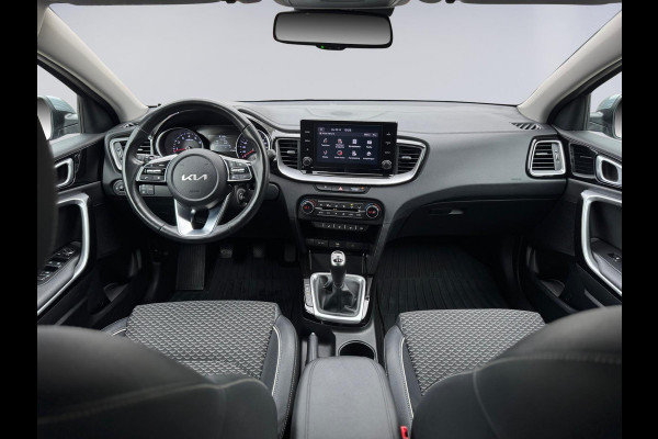 Kia Ceed Sportswagon 1.5 T-GDi 160 pk DynamicLine, achteruitrijcamera, 1/2 lederen sportinterieur , 16 inch, vele opties