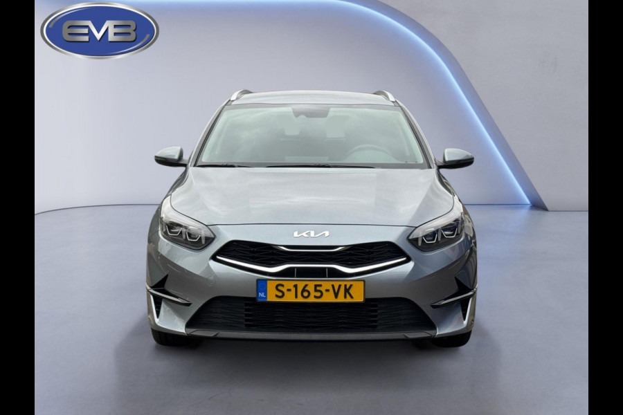 Kia Ceed Sportswagon 1.5 T-GDi 160 pk DynamicLine, achteruitrijcamera, 1/2 lederen sportinterieur , 16 inch, vele opties