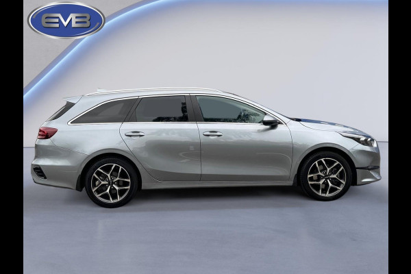 Kia Ceed Sportswagon 1.5 T-GDi 160 pk DynamicLine, achteruitrijcamera, 1/2 lederen sportinterieur , 16 inch, vele opties