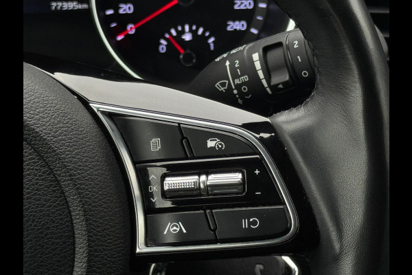 Kia Ceed Sportswagon 1.5 T-GDi 160 pk DynamicLine, achteruitrijcamera, 1/2 lederen sportinterieur , 16 inch, vele opties