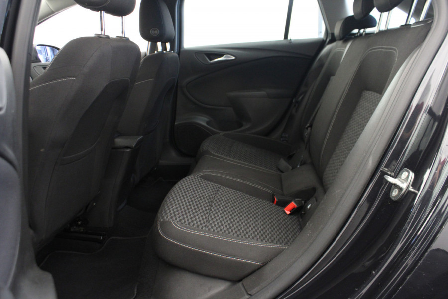 Opel Astra Sports Tourer 1.0 Business+