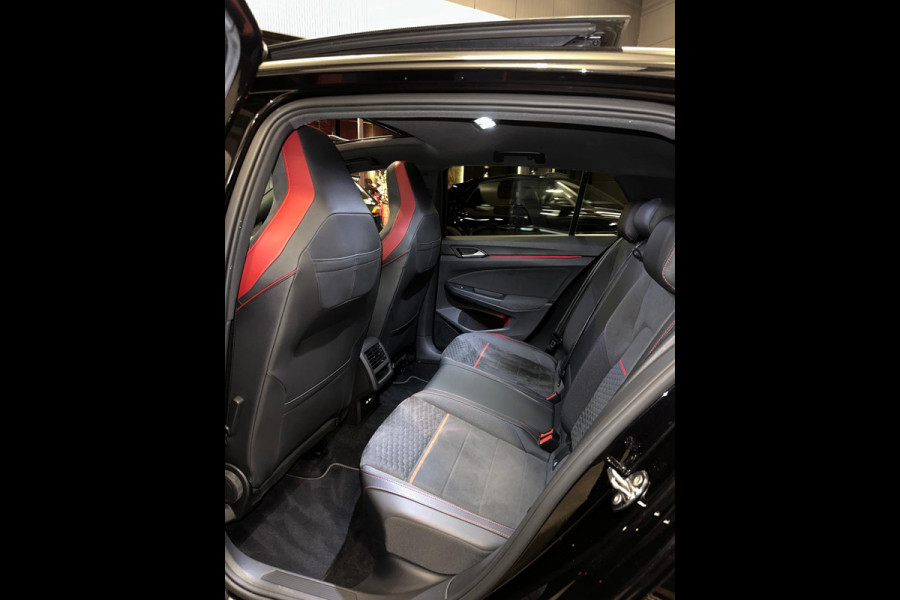 Volkswagen Golf 2.0 TSI GTI|PANO|BOMVOL! Volkswagen Golf 2.0 TSI GTI|PANO|BOMVOL!