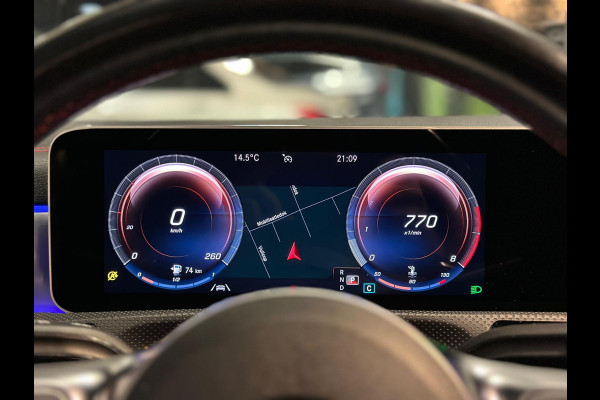 Mercedes-Benz CLA-Klasse 200 AMG|PANO|SFEER|MEMORY|BOMVOL!