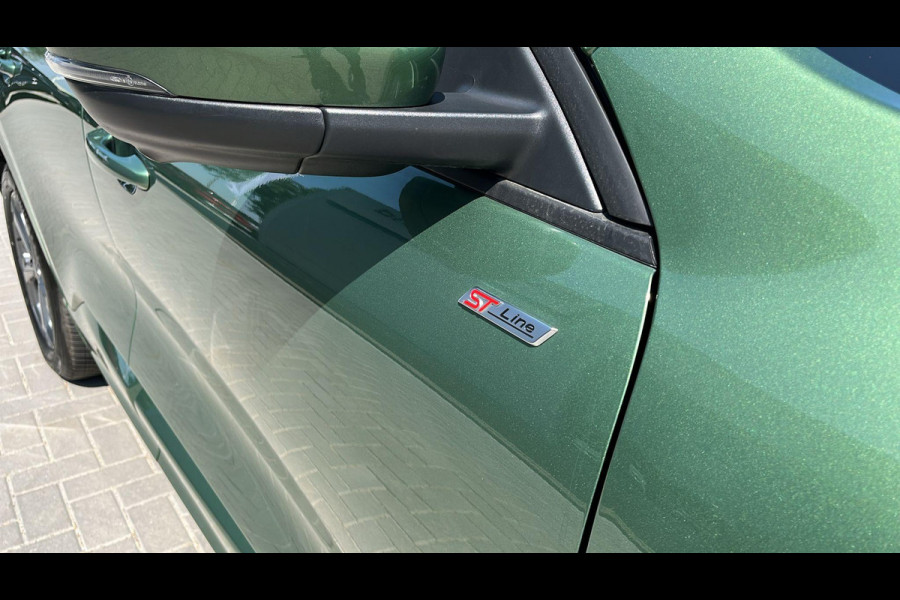 Ford Kuga 2.5 FHEV ST-Line X SCI | 190pk | Driver Assistance Pack | Technology Pack | Panoramadak | Geen stekker nodig | Winterpack | All Weather Banden | 1.600kg Trekgewicht