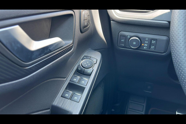 Ford Kuga 2.5 FHEV ST-Line X SCI | 190pk | Driver Assistance Pack | Technology Pack | Panoramadak | Geen stekker nodig | Winterpack | All Weather Banden | 1.600kg Trekgewicht