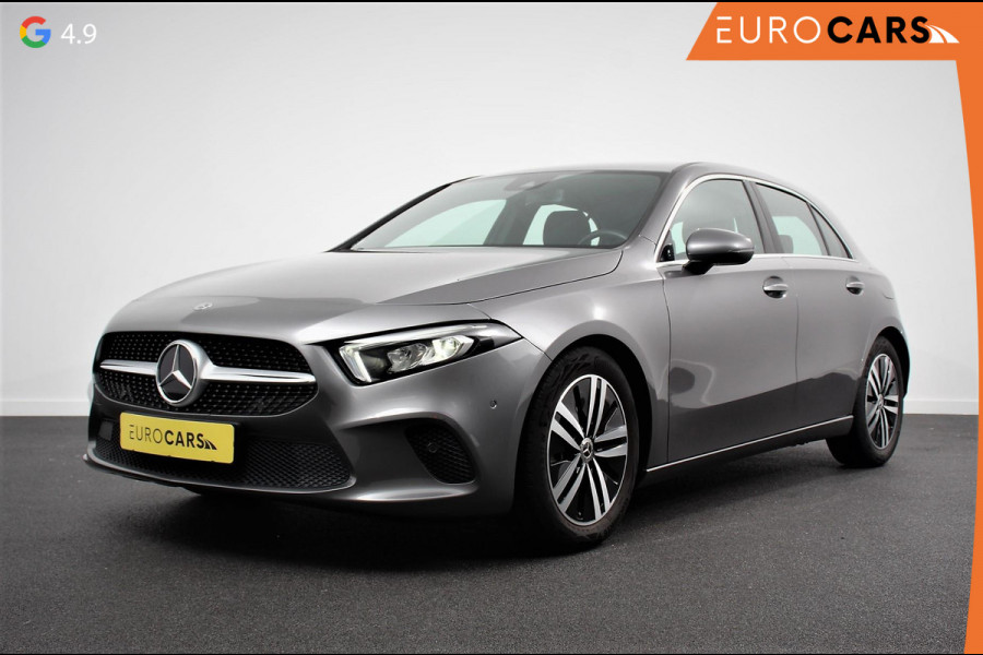 Mercedes-Benz A-Klasse 200 163pk Automaat Progressive Navigatie Camera Lane Assist Stoelverwarming LED DAB Keyless Go Lichtmetalen Velgen Mercedes-Benz A-Klasse 200 163pk Automaat Progressive Navigatie Camera Lane Assist Stoelverwarming LED DAB Keyless Go Lichtmetalen Velgen