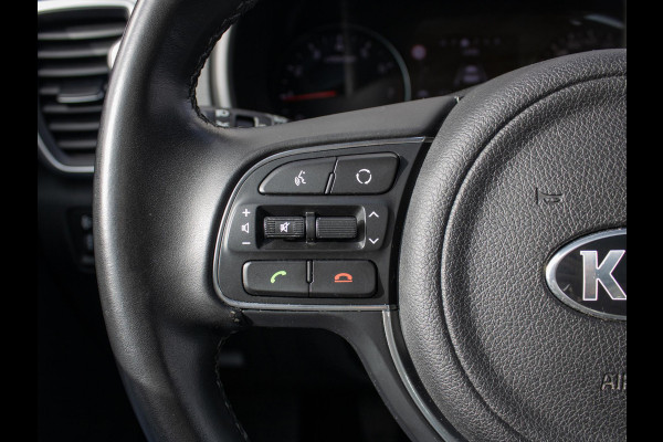 Kia Sportage 1.6 GDI DynamicLine NL auto | Kia dealer onderhouden | Navigatie | Achteruitrijcamera | Trekhaak | Kia Sportage 1.6 GDI DynamicLine NL auto | Kia dealer onderhouden | Navigatie | Achteruitrijcamera | Trekhaak |