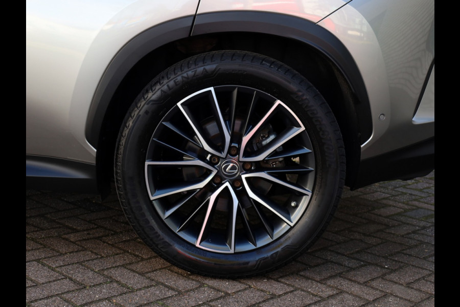 Lexus NX 350h AWD Executive Line | President | Mark Levinson | Panoramada