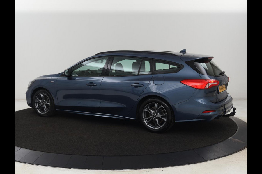 Ford Focus 1.0 EcoBoost ST Line | Trekhaak | Keyless | Carplay | Navigatie | Climate control | Full LED | Parkeerhulp | Cruise control Ford Focus 1.0 EcoBoost ST Line | Trekhaak | Keyless | Carplay | Navigatie | Climate control | Full LED | Parkeerhulp | Cruise control