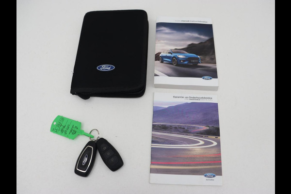 Ford Focus 1.0 EcoBoost ST Line | Trekhaak | Keyless | Carplay | Navigatie | Climate control | Full LED | Parkeerhulp | Cruise control Ford Focus 1.0 EcoBoost ST Line | Trekhaak | Keyless | Carplay | Navigatie | Climate control | Full LED | Parkeerhulp | Cruise control