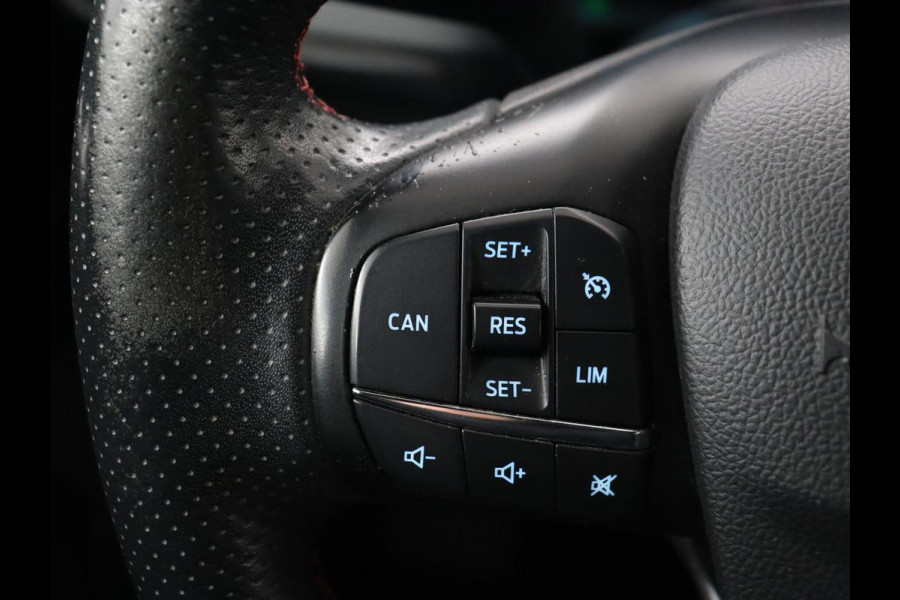 Ford Focus 1.0 EcoBoost ST Line | Trekhaak | Keyless | Carplay | Navigatie | Climate control | Full LED | Parkeerhulp | Cruise control Ford Focus 1.0 EcoBoost ST Line | Trekhaak | Keyless | Carplay | Navigatie | Climate control | Full LED | Parkeerhulp | Cruise control