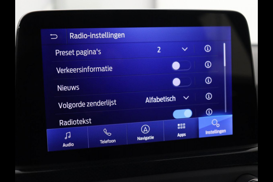 Ford Focus 1.0 EcoBoost ST Line | Trekhaak | Keyless | Carplay | Navigatie | Climate control | Full LED | Parkeerhulp | Cruise control Ford Focus 1.0 EcoBoost ST Line | Trekhaak | Keyless | Carplay | Navigatie | Climate control | Full LED | Parkeerhulp | Cruise control