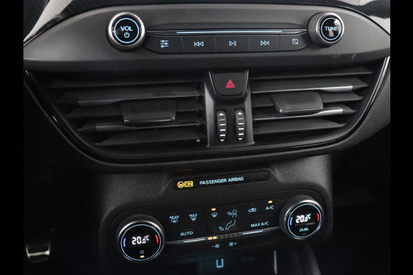 Ford Focus 1.0 EcoBoost ST Line | Trekhaak | Keyless | Carplay | Navigatie | Climate control | Full LED | Parkeerhulp | Cruise control Ford Focus 1.0 EcoBoost ST Line | Trekhaak | Keyless | Carplay | Navigatie | Climate control | Full LED | Parkeerhulp | Cruise control