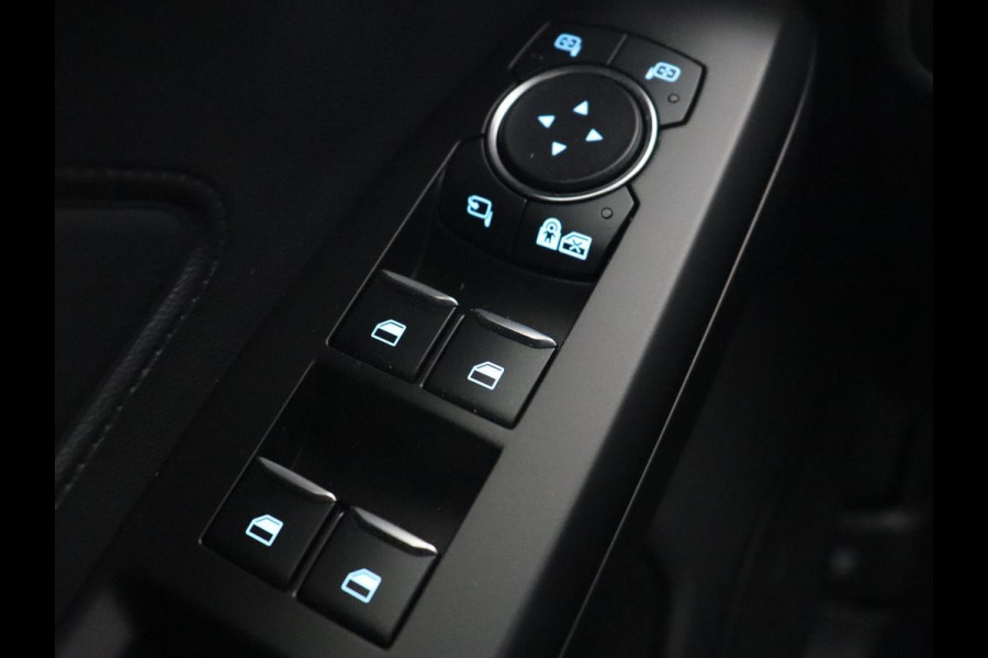 Ford Focus 1.0 EcoBoost ST Line | Trekhaak | Keyless | Carplay | Navigatie | Climate control | Full LED | Parkeerhulp | Cruise control Ford Focus 1.0 EcoBoost ST Line | Trekhaak | Keyless | Carplay | Navigatie | Climate control | Full LED | Parkeerhulp | Cruise control