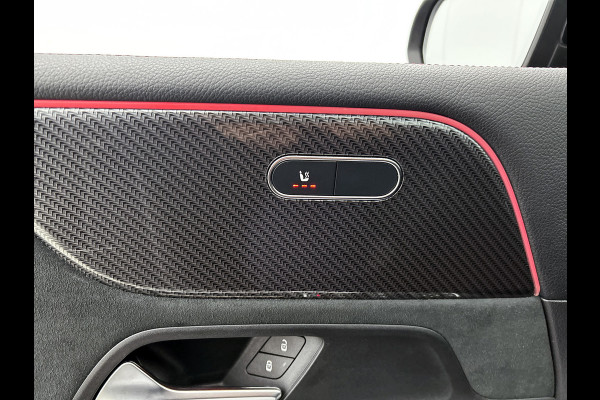 Mercedes-Benz B-Klasse 180 Business Solution AMG | SFEER | PANO | NL-AUTO | STOELVERW | CARPLAY | ACHTERCAM |ETC Mercedes-Benz B-Klasse 180 Business Solution AMG | SFEER | PANO | NL-AUTO | STOELVERW | CARPLAY | ACHTERCAM |ETC