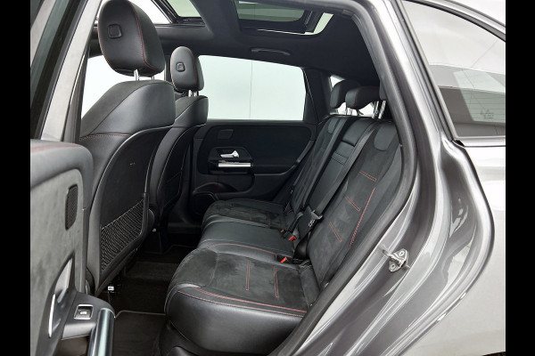 Mercedes-Benz B-Klasse 180 Business Solution AMG | SFEER | PANO | NL-AUTO | STOELVERW | CARPLAY | ACHTERCAM |ETC Mercedes-Benz B-Klasse 180 Business Solution AMG | SFEER | PANO | NL-AUTO | STOELVERW | CARPLAY | ACHTERCAM |ETC