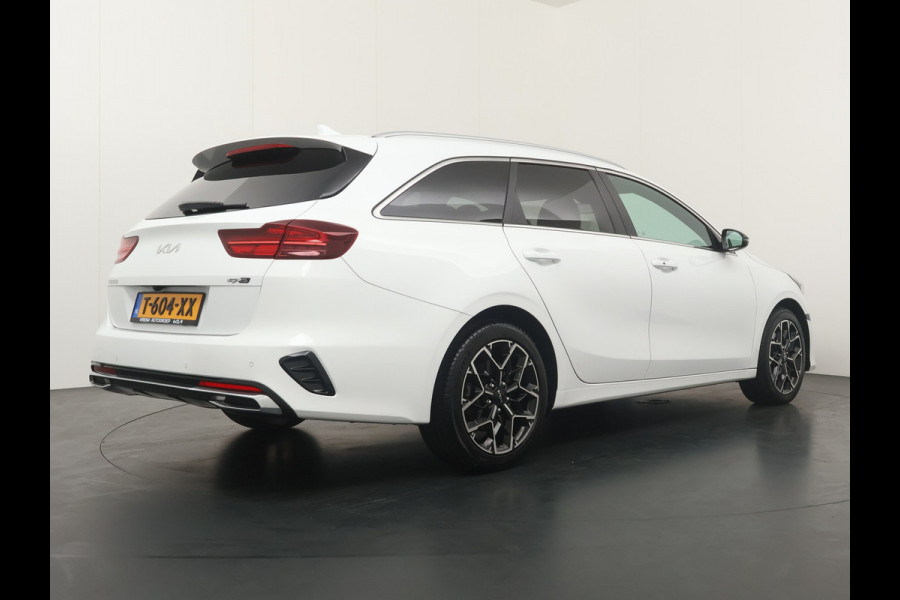 Kia Ceed Sportswagon 1.5 T-GDi GT-Line Automaat - Stoel-/Stuurverwarming - Apple Carplay/Android Auto - Elektrisch bedienbare Achterklep - Schuif-/Kanteldak - - Fabrieksgarantie tot 2030