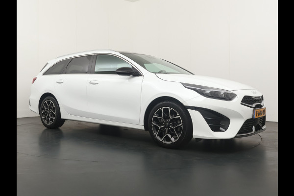 Kia Ceed Sportswagon 1.5 T-GDi GT-Line Automaat - Stoel-/Stuurverwarming - Apple Carplay/Android Auto - Elektrisch bedienbare Achterklep - Schuif-/Kanteldak - - Fabrieksgarantie tot 2030